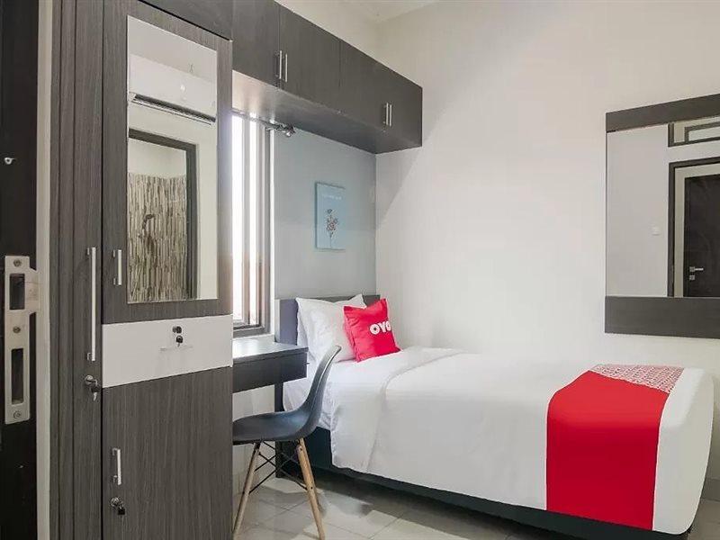 Oyo 3826 Columbus Residence K11 Karawang Εξωτερικό φωτογραφία
