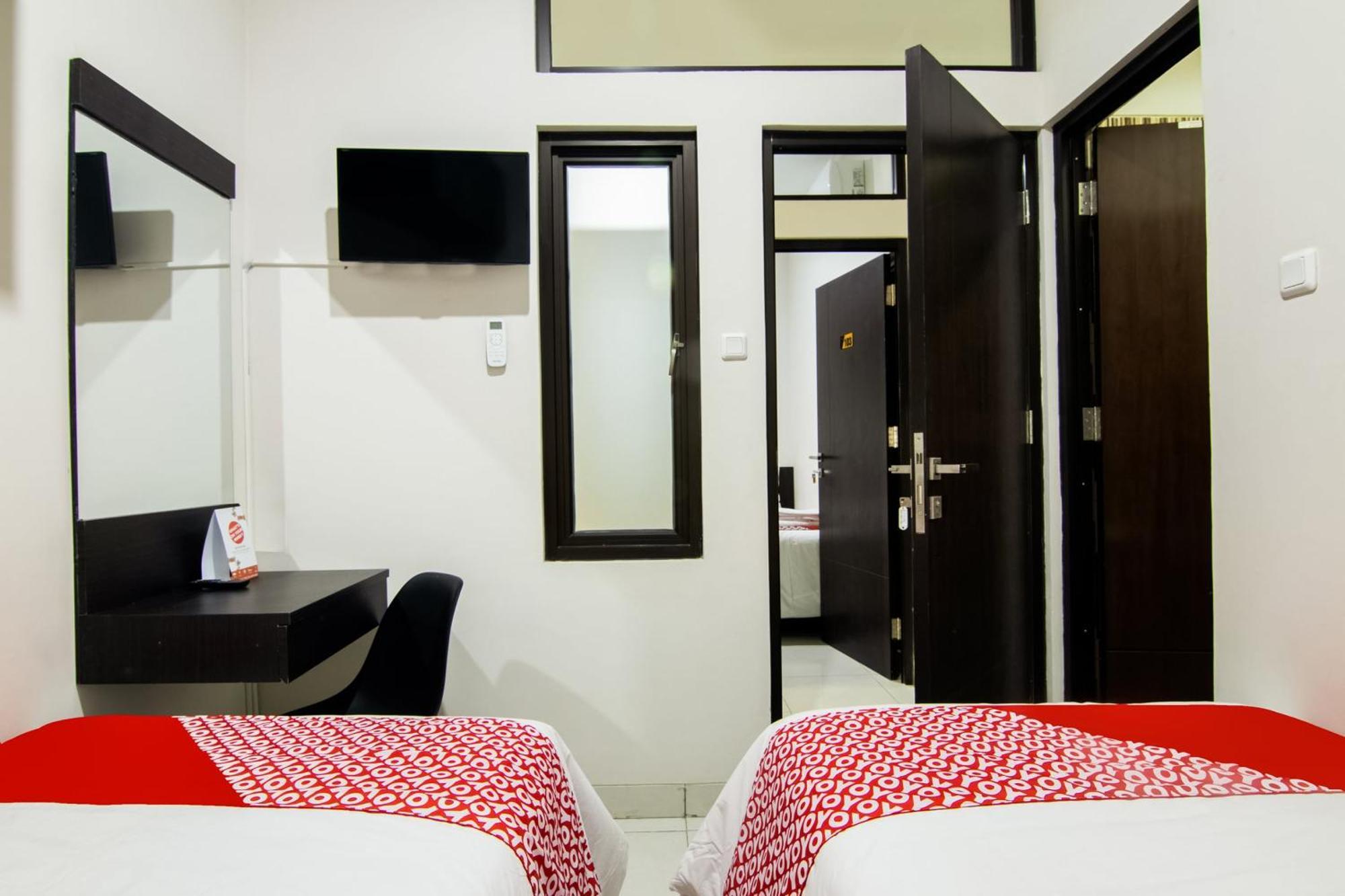 Oyo 3826 Columbus Residence K11 Karawang Εξωτερικό φωτογραφία